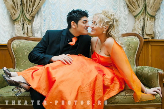 молодожены во втором дворце