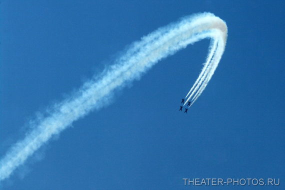 Самолеты - авиасалон. Санкт-Петербург