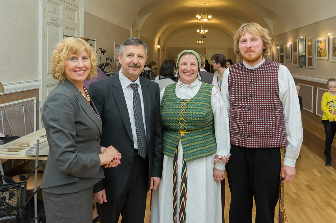 Дополнительные фотографии с гостями с Международного дня семьи!