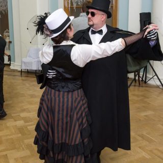 Ночь Стимпанк Хэллоуина во Freedom Palace