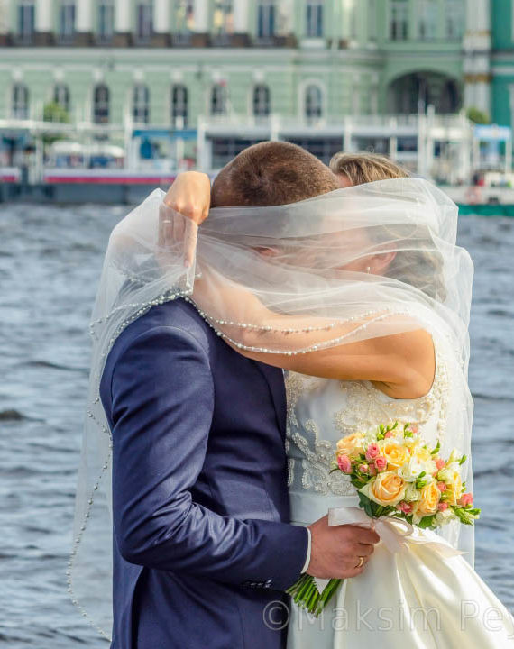 Свадьба. Стрелка